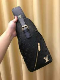 Picture of Louis Vuitton Mens Bags _SKUfw134077767fw